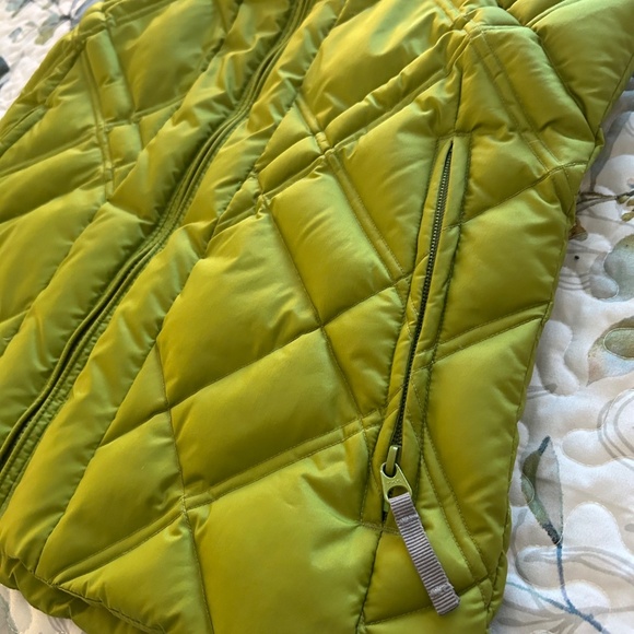 Columbia Quilted Midweight Down Puffer Vest Lime Green Size Small - Picture 10 of 16